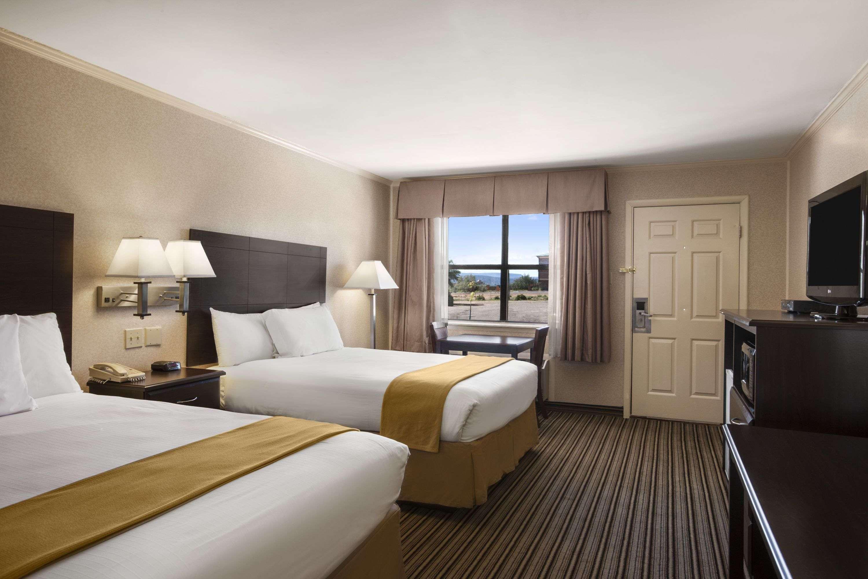 Days Inn By Wyndham Grants Kültér fotó
