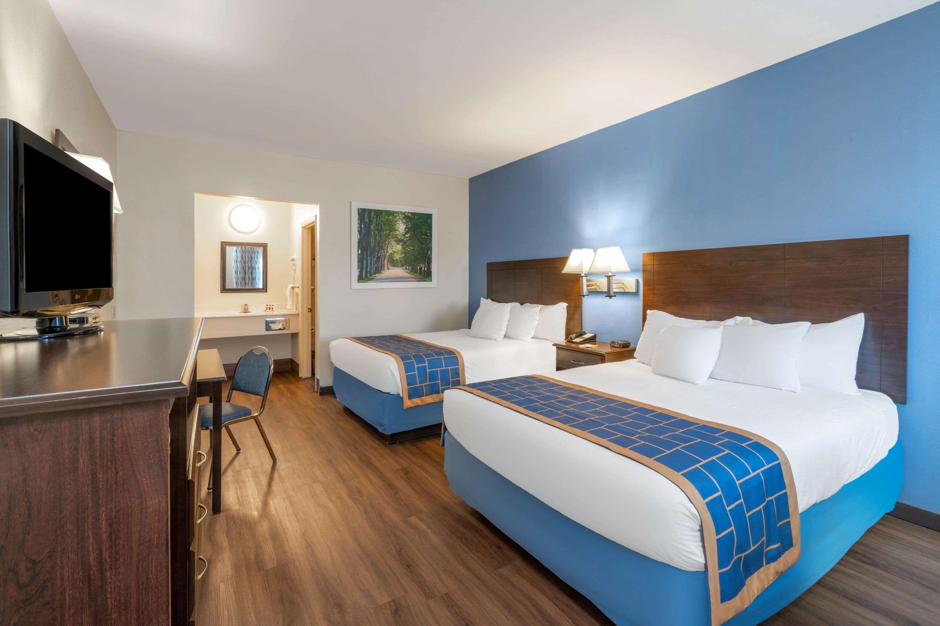 Days Inn By Wyndham Grants Kültér fotó