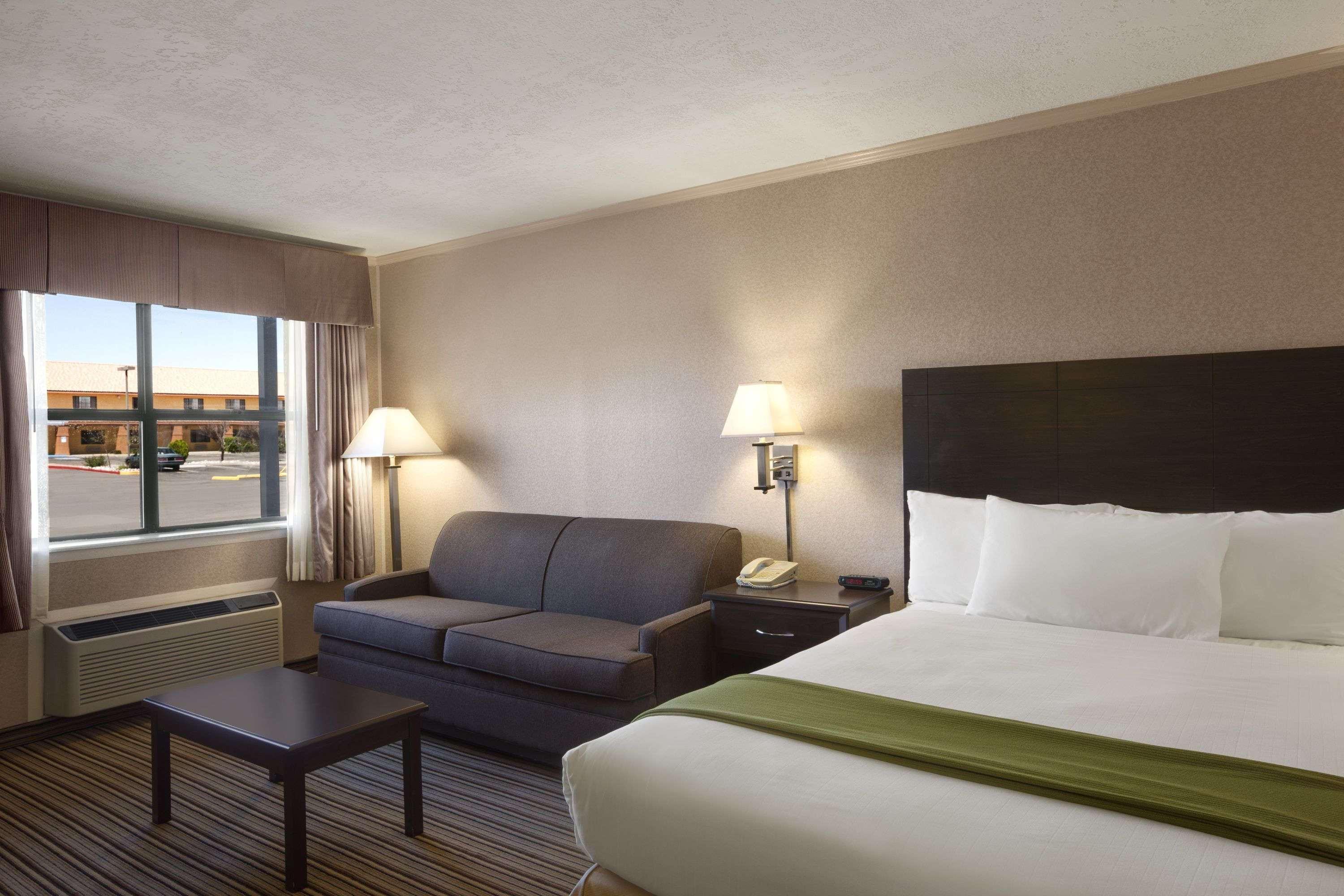 Days Inn By Wyndham Grants Kültér fotó