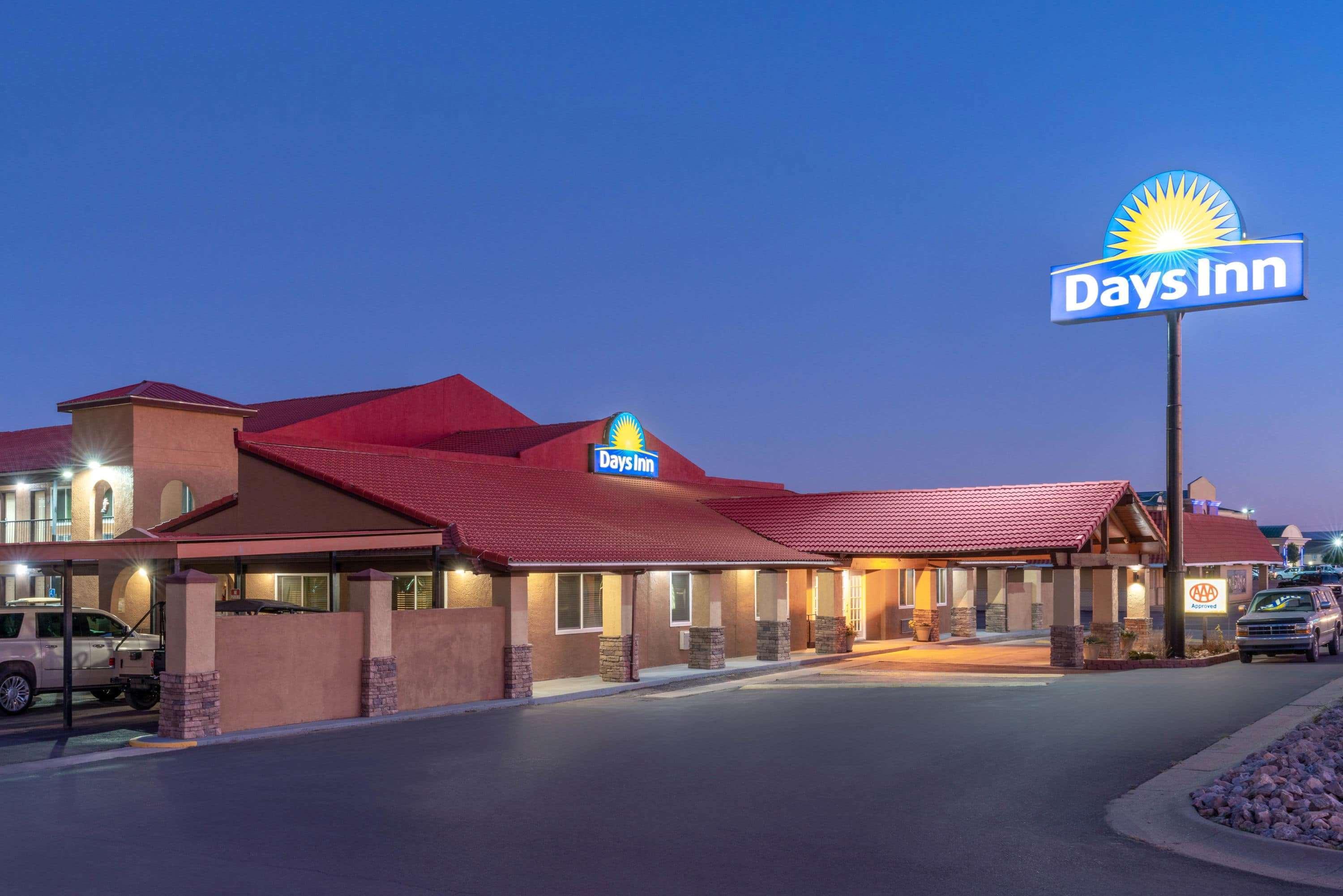 Days Inn By Wyndham Grants Kültér fotó